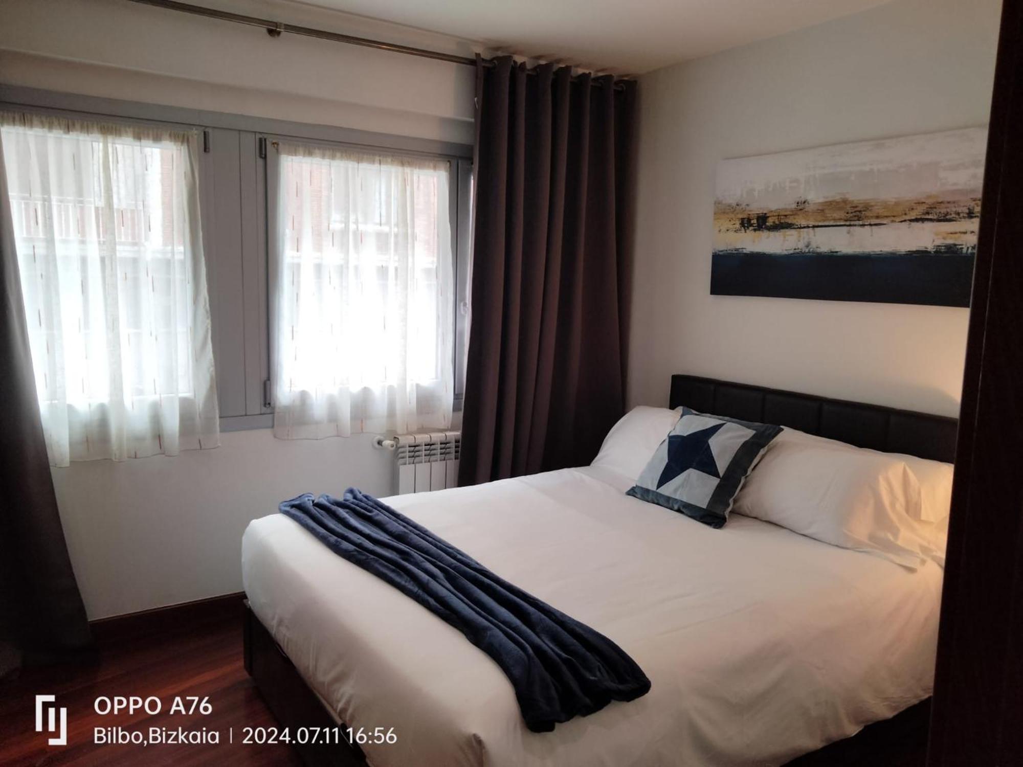 Amplio Y Acogedor Junto A Plaza Zabalburu Apartment Bilbao Luaran gambar