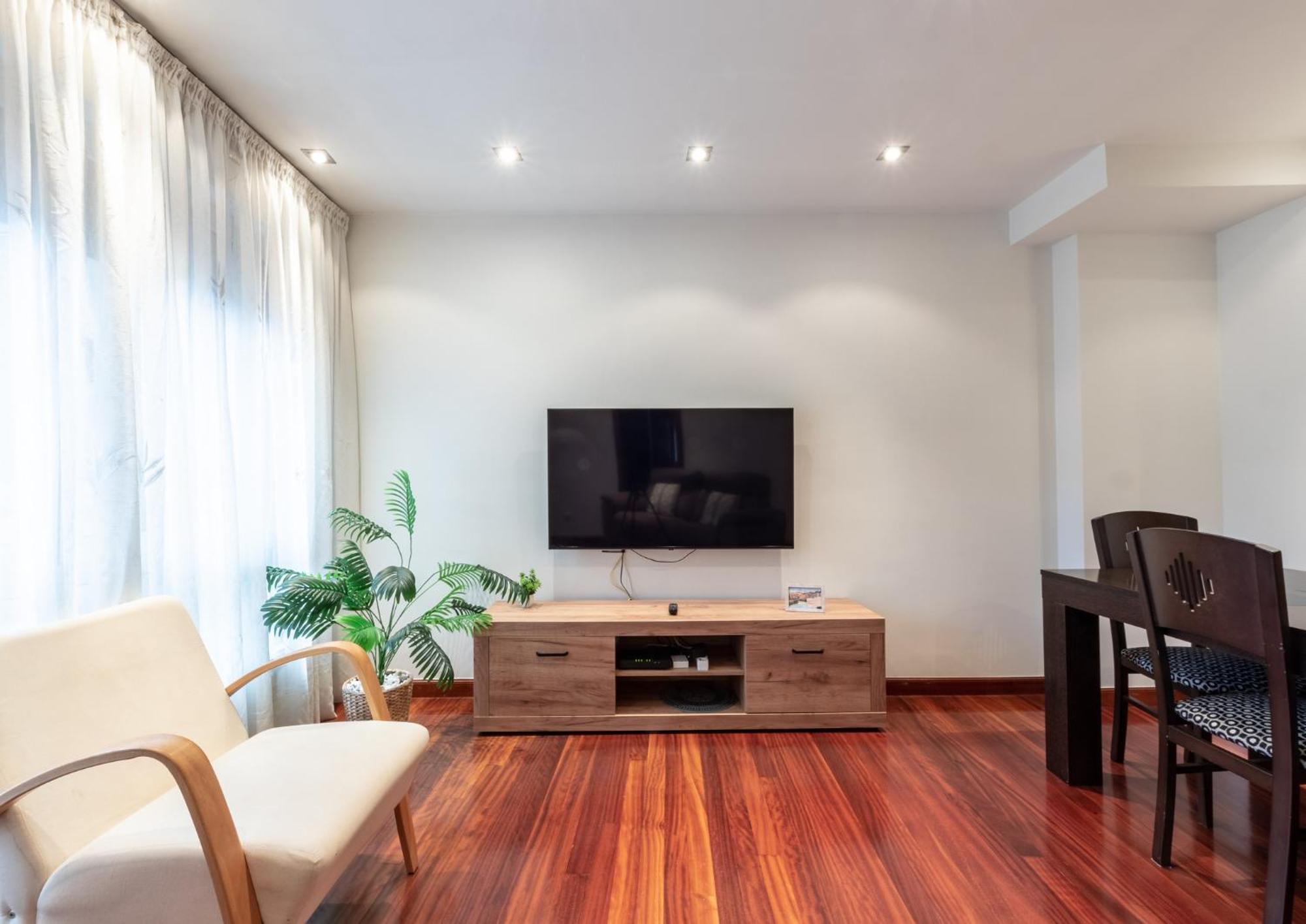 Amplio Y Acogedor Junto A Plaza Zabalburu Apartment Bilbao Luaran gambar